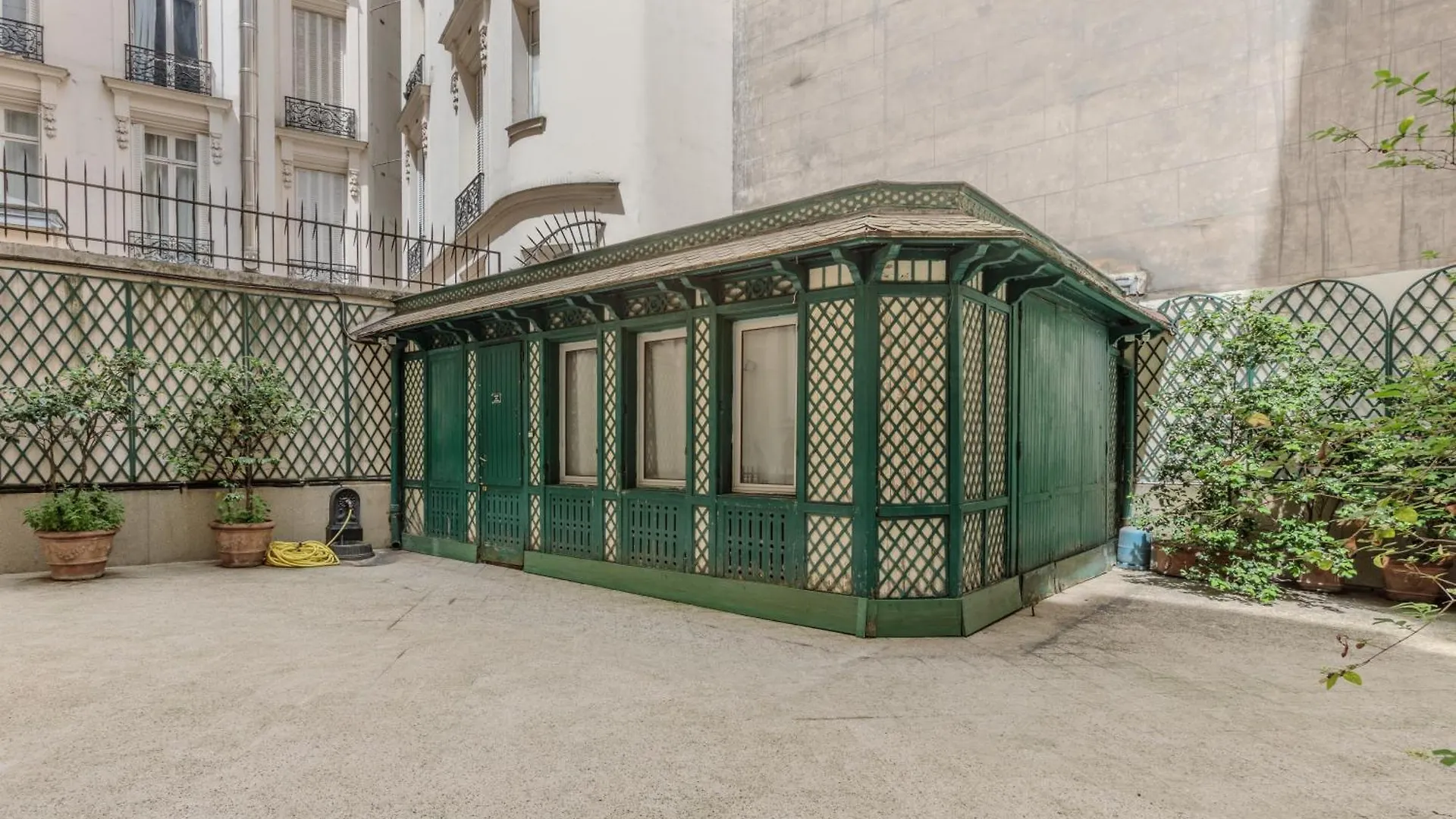 Holiday home Maison De Ville Champs-Elysee Paris